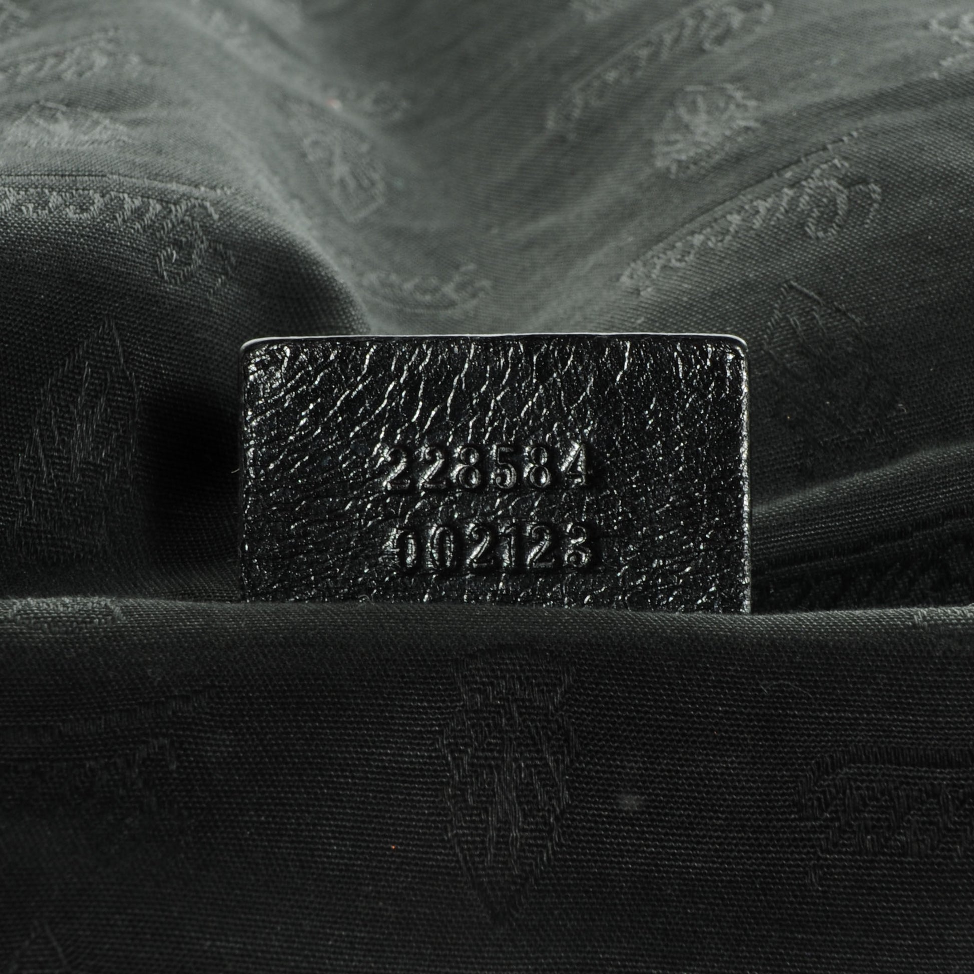 Gucci Iridescent Patent Medium Icon Bit Shoulder Bag Black 7 of 7