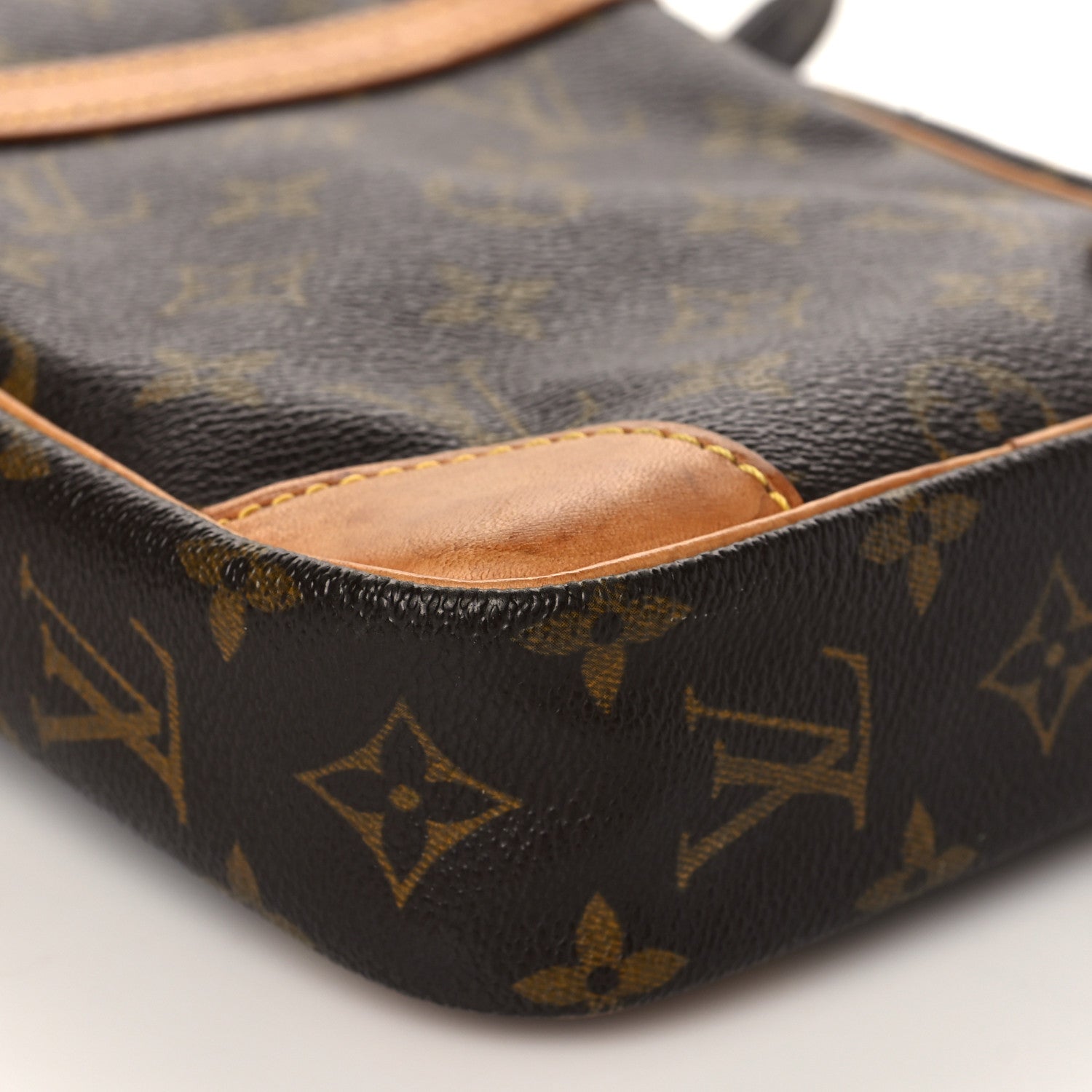 Louis Vuitton Monogram Danube 21 9 of 9