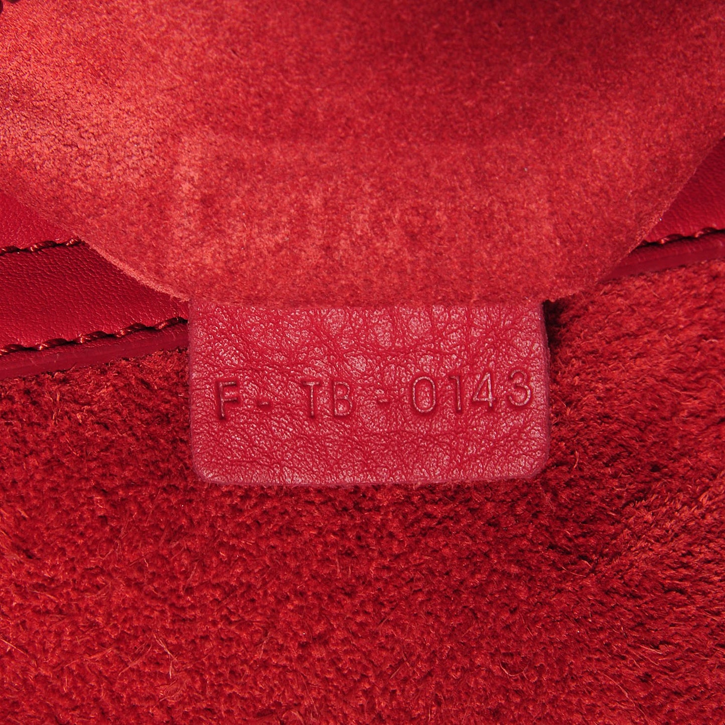 Supple Calfskin Medium Phantom Luggage Red