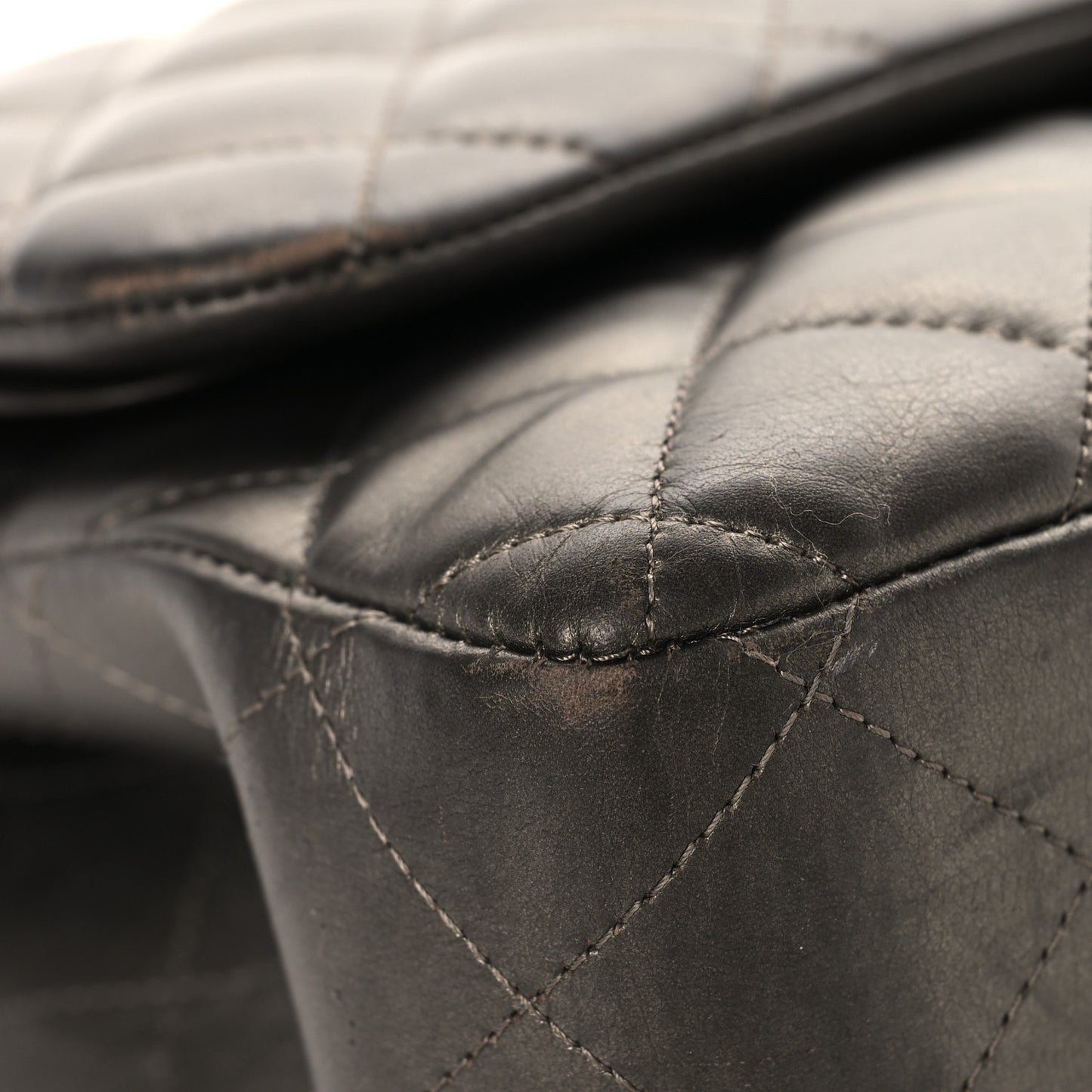 Metallic Lambskin Quilted Jumbo Double Flap Pewter