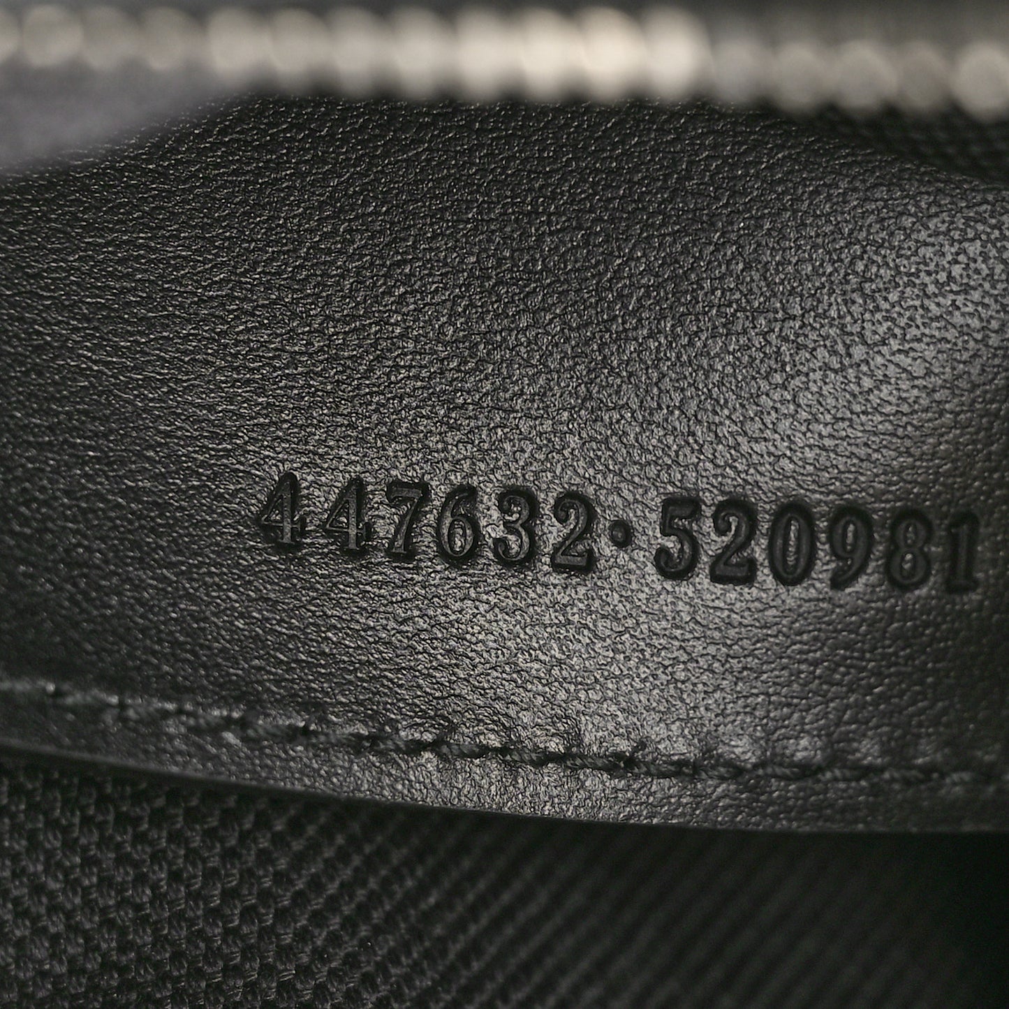 Calfskin Matelasse Monochrome Small GG Marmont Chain Shoulder Bag Black