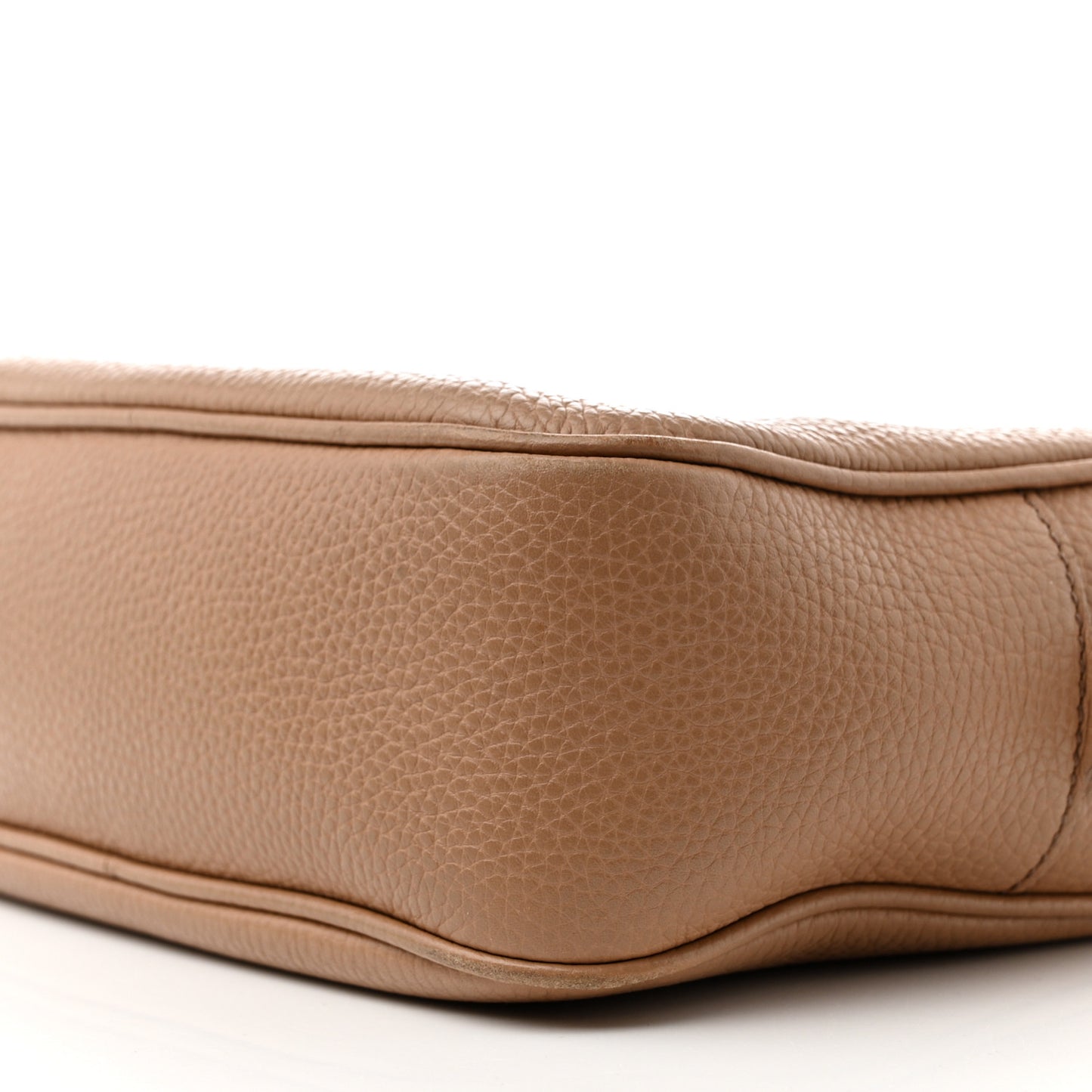 Pebbled Calfskin Small Soho Disco Bag Camelia