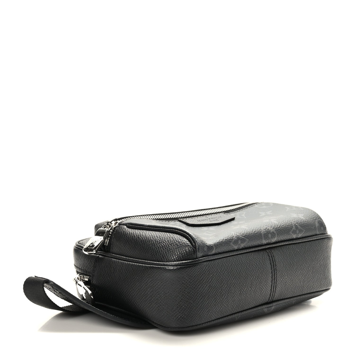 Louis Vuitton Taiga Monogram Outdoor Bumbag Black 4 of 9