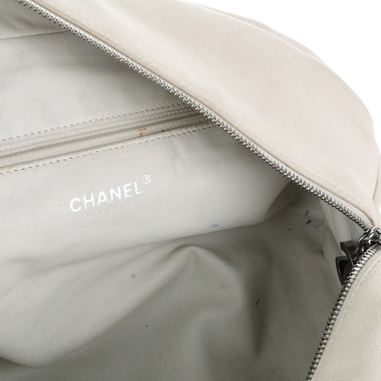 Smooth Calfskin Medium Luxe Ligne Bowler White