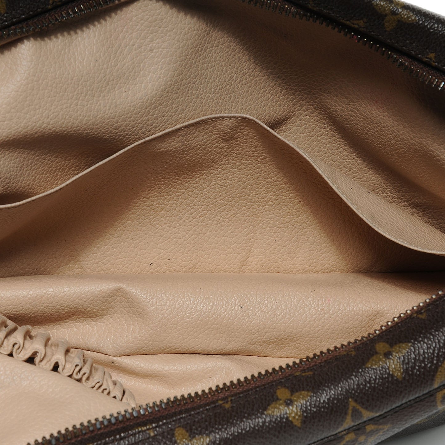 Monogram Trousse Toilette 28