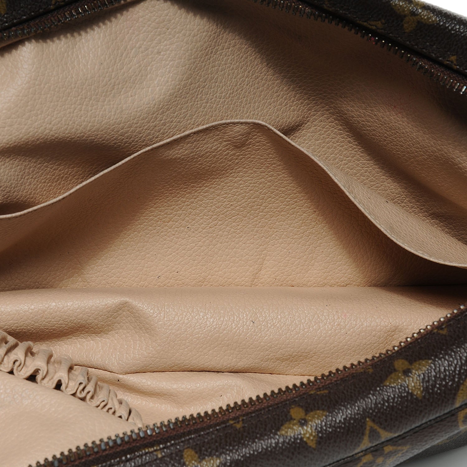 Louis Vuitton Monogram Trousse Toilette 28 5 of 6