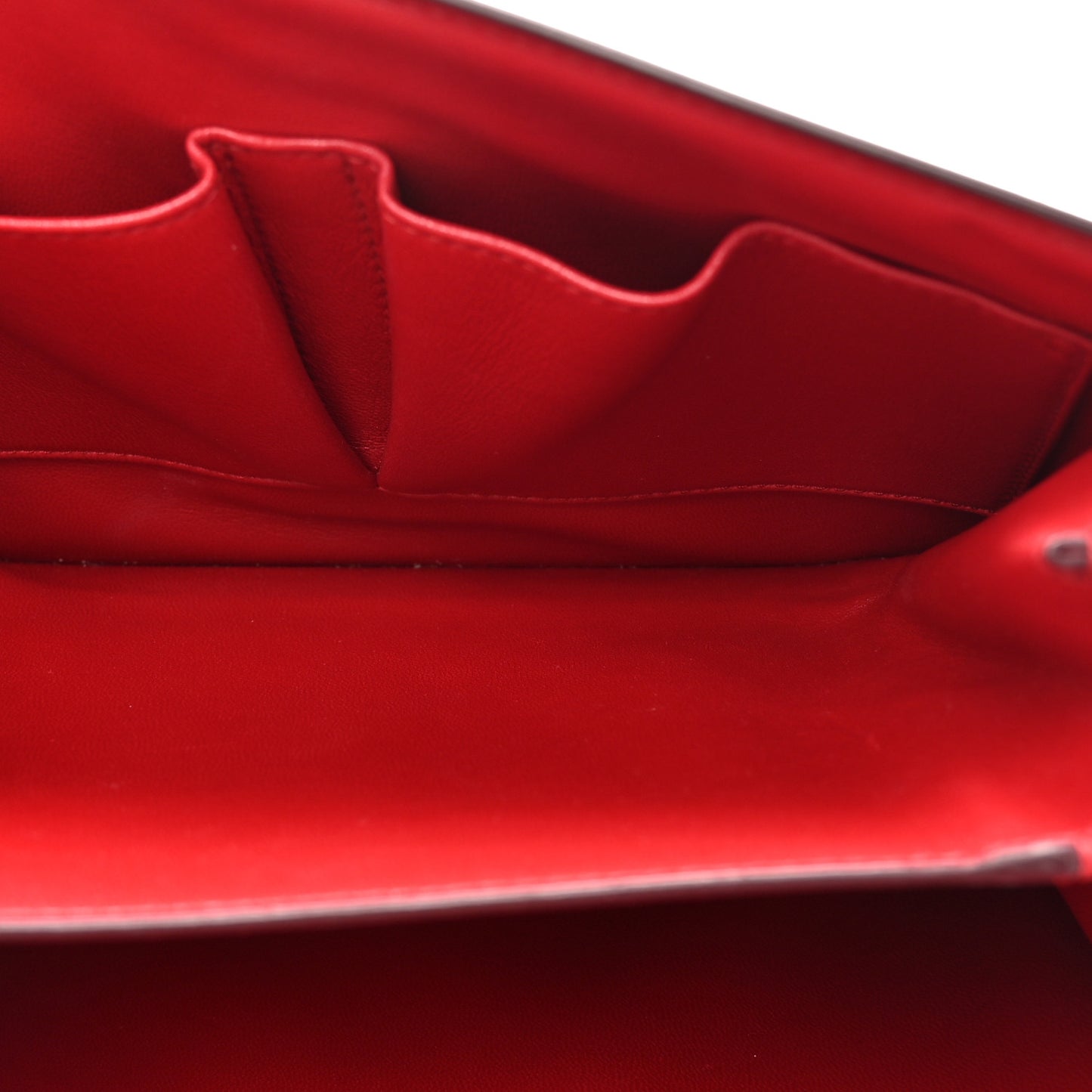 Box Calfskin Medium Classic Box Flap Bag Red