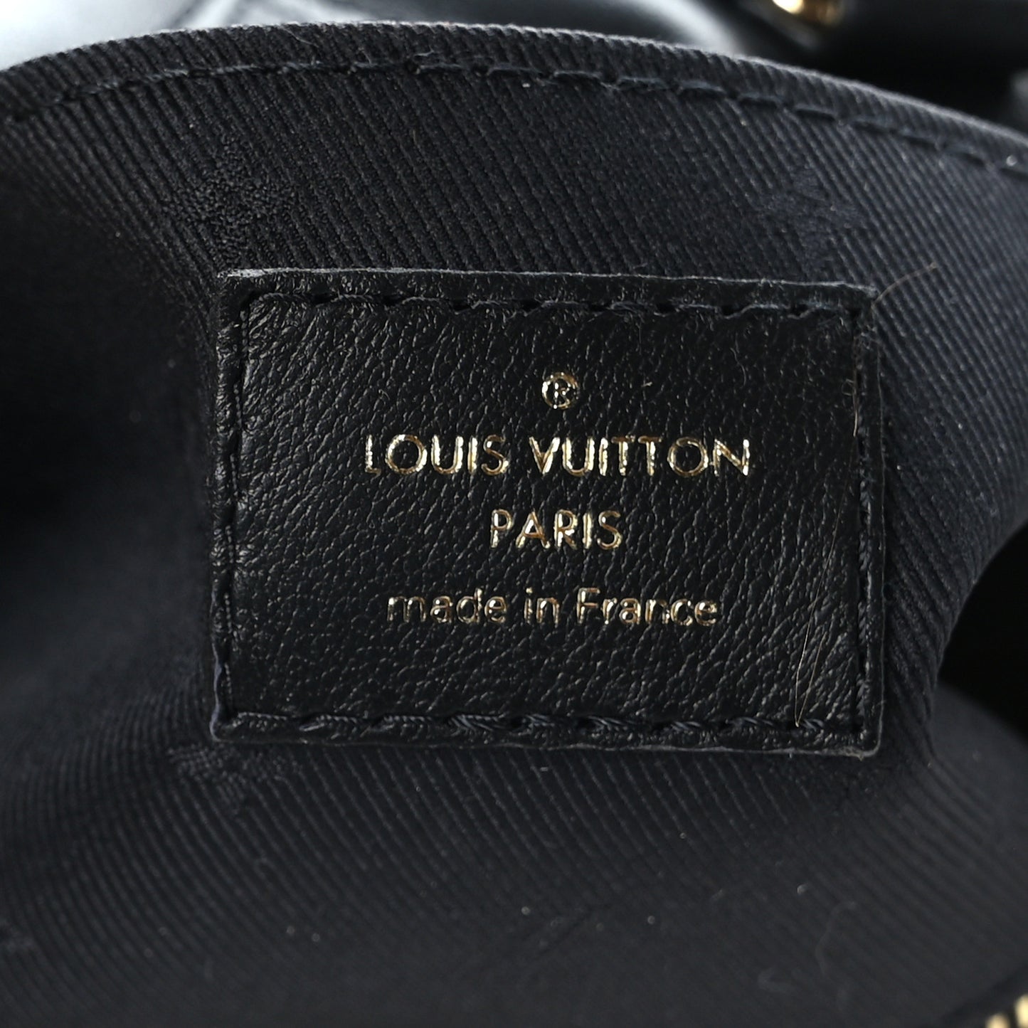 Calfskin Bubblegram Papillon BB Black
