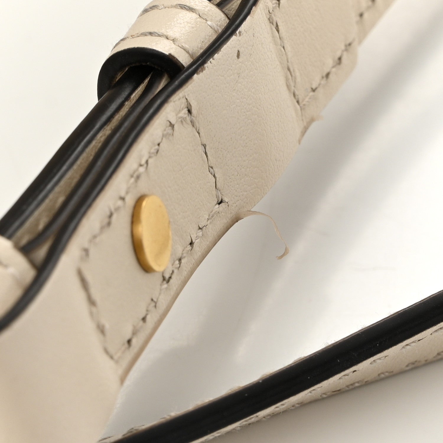Gucci Calfskin Matelasse Small GG Marmont Chain Shoulder Bag White 14 of 14