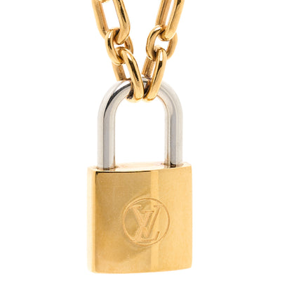 Louis Vuitton Lock Me Pendant Necklace Gold 4 of 5