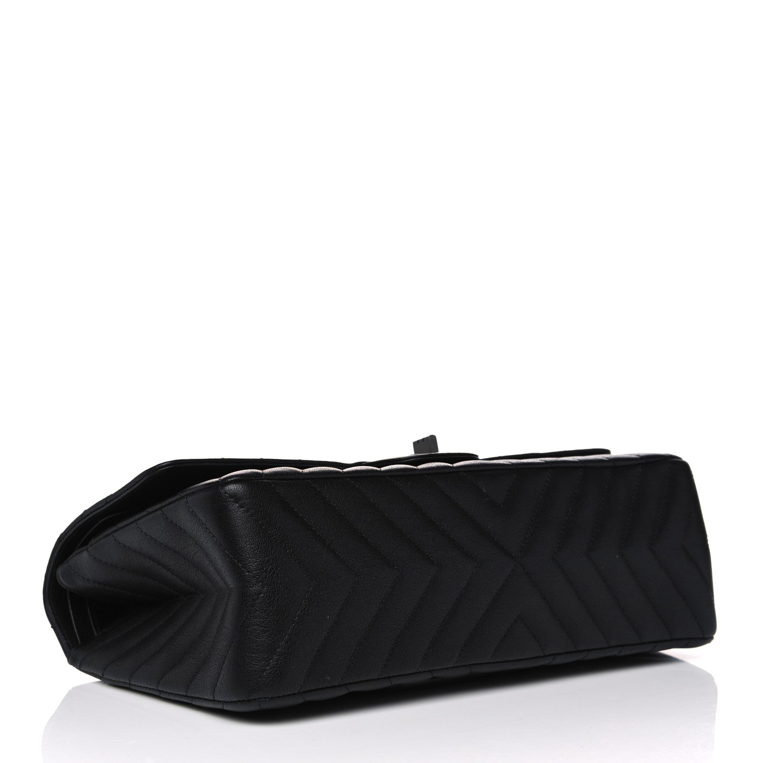 Chanel Sheepskin Chevron Quilted 2.55 Reissue 226 Flap So Black 3 of 7
