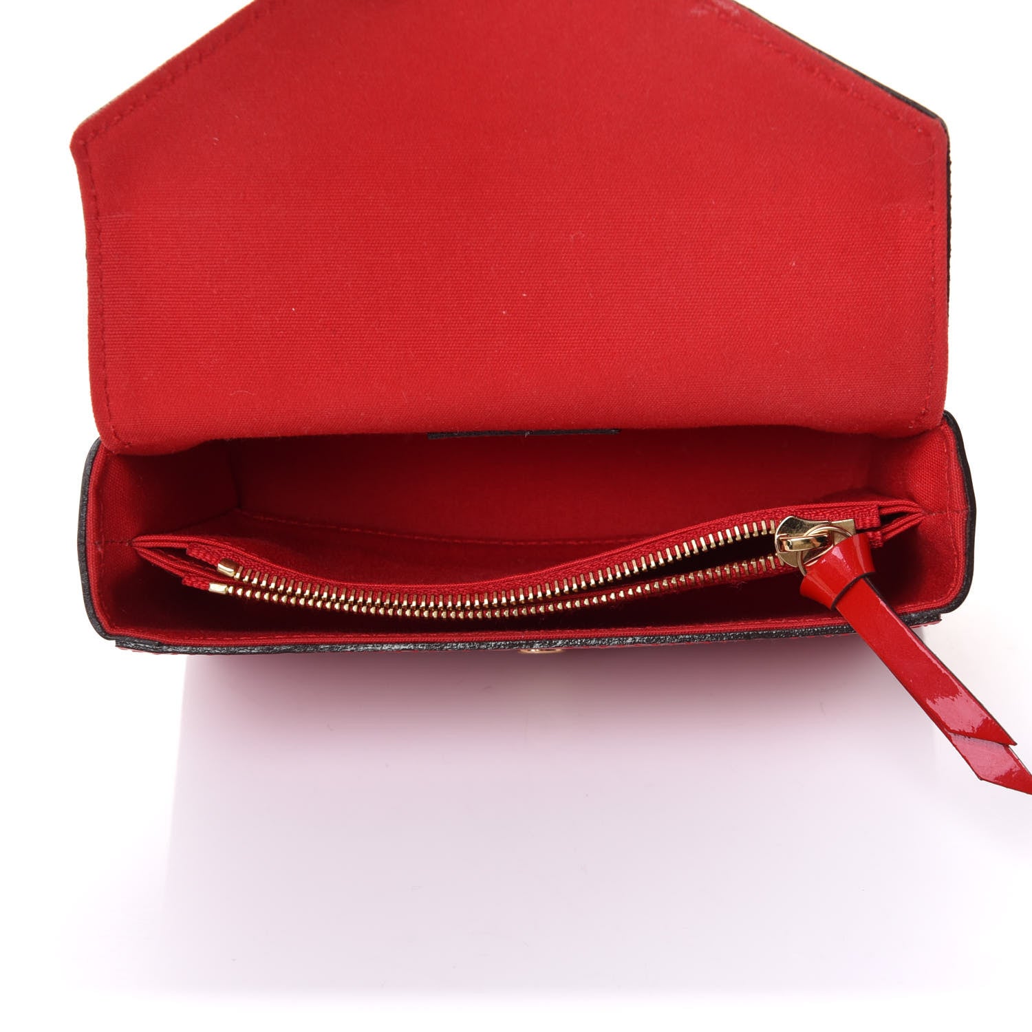 Louis Vuitton Vernis Lucie Pouch Cherry 5 of 9