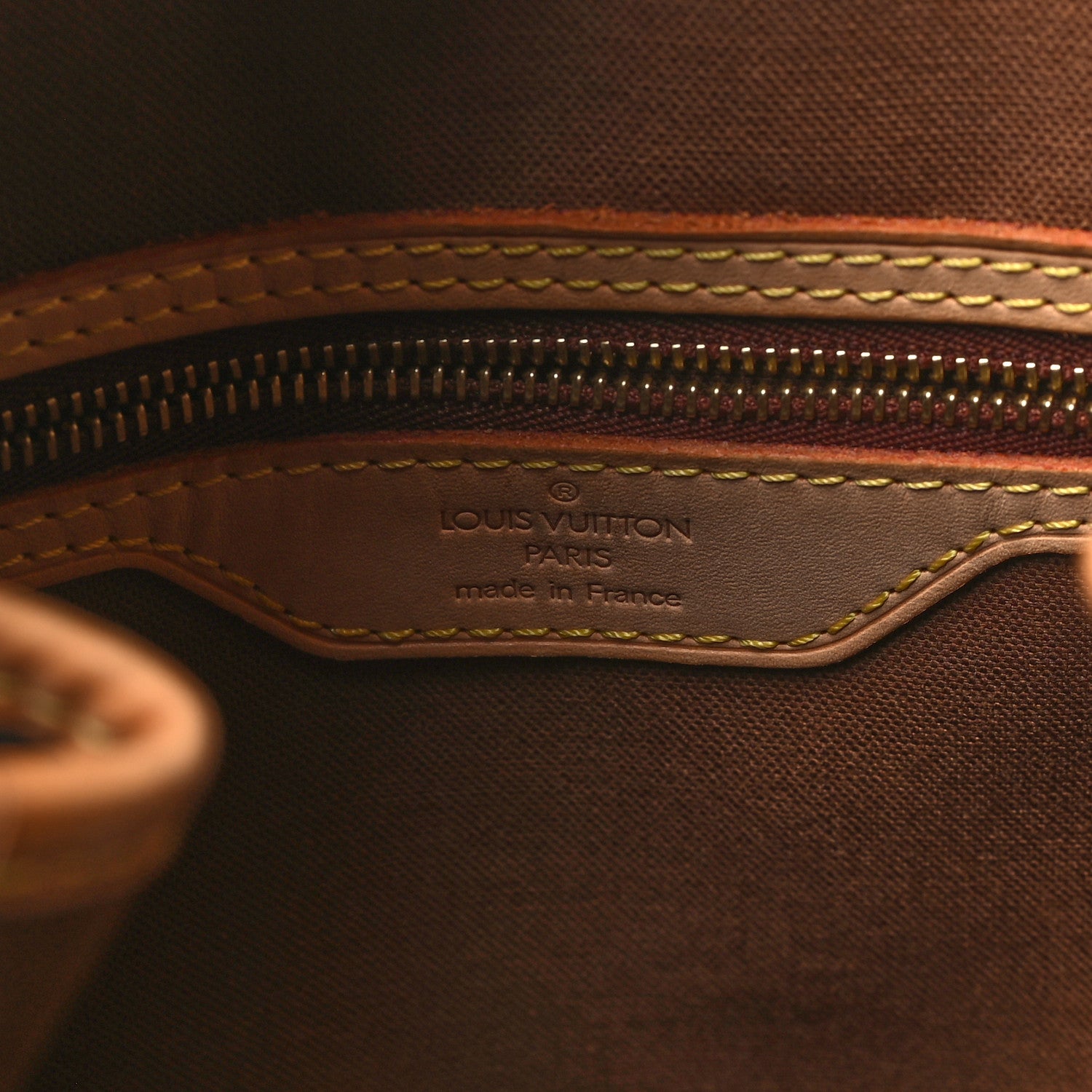 Louis Vuitton Monogram Batignolles Vertical 6 of 11