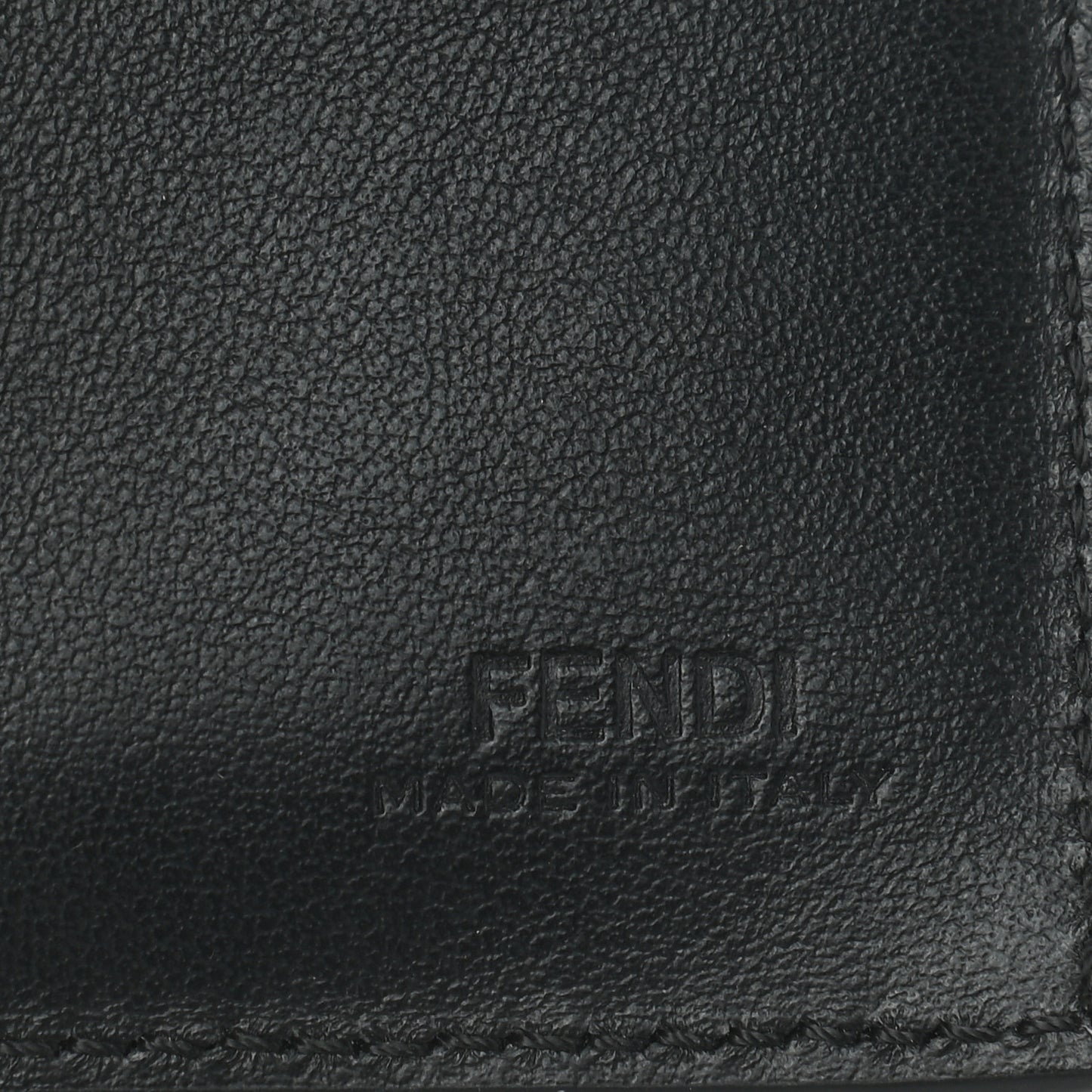 Vitello Liberty Lucido F is Fendi Compact Bi-Fold Wallet Black