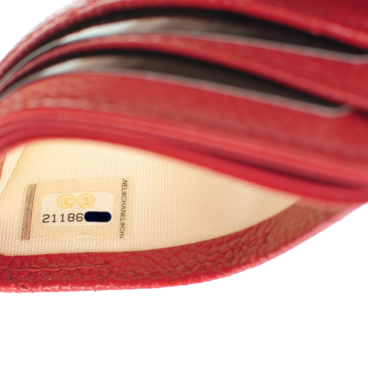 Chanel Caviar Quilted Card Holder Red 8 of 8