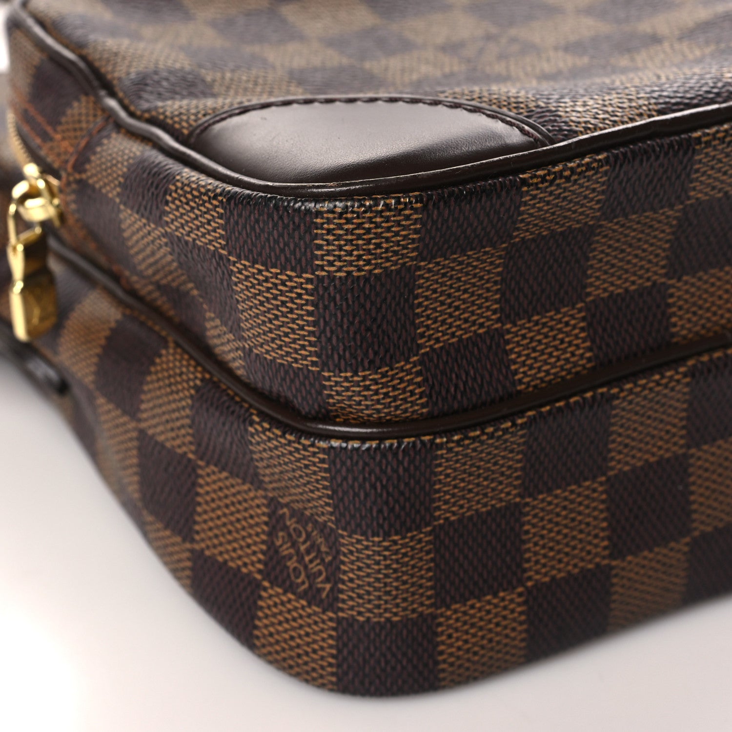 Louis Vuitton Damier Ebene Amazone 7 of 8