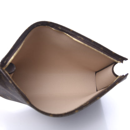 Louis Vuitton Monogram Toiletry Pouch 26 4 of 8