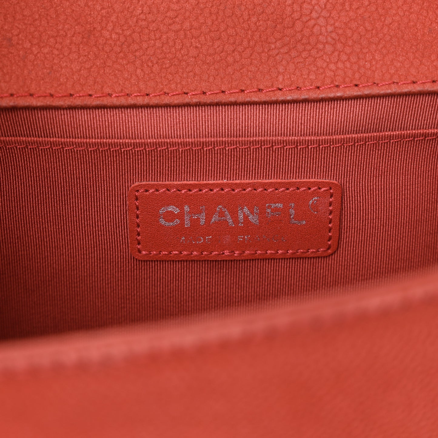 Suede Caviar Quilted Medium Boy Flap Red