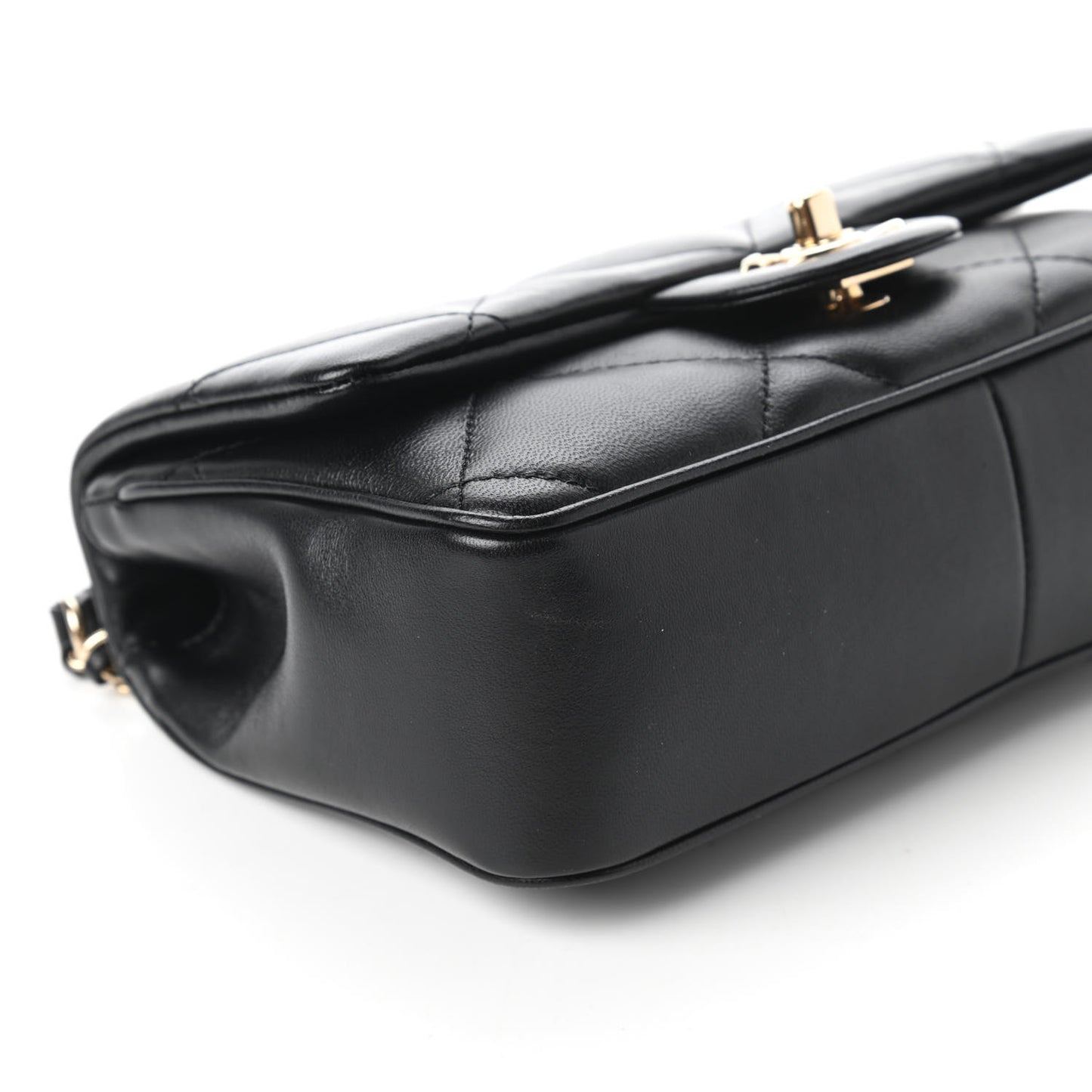 Lambskin Quilted Small Easy Carry Flap Black