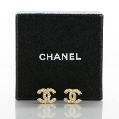 Chanel Pearl CC Earrings Light Gold 7 of 7