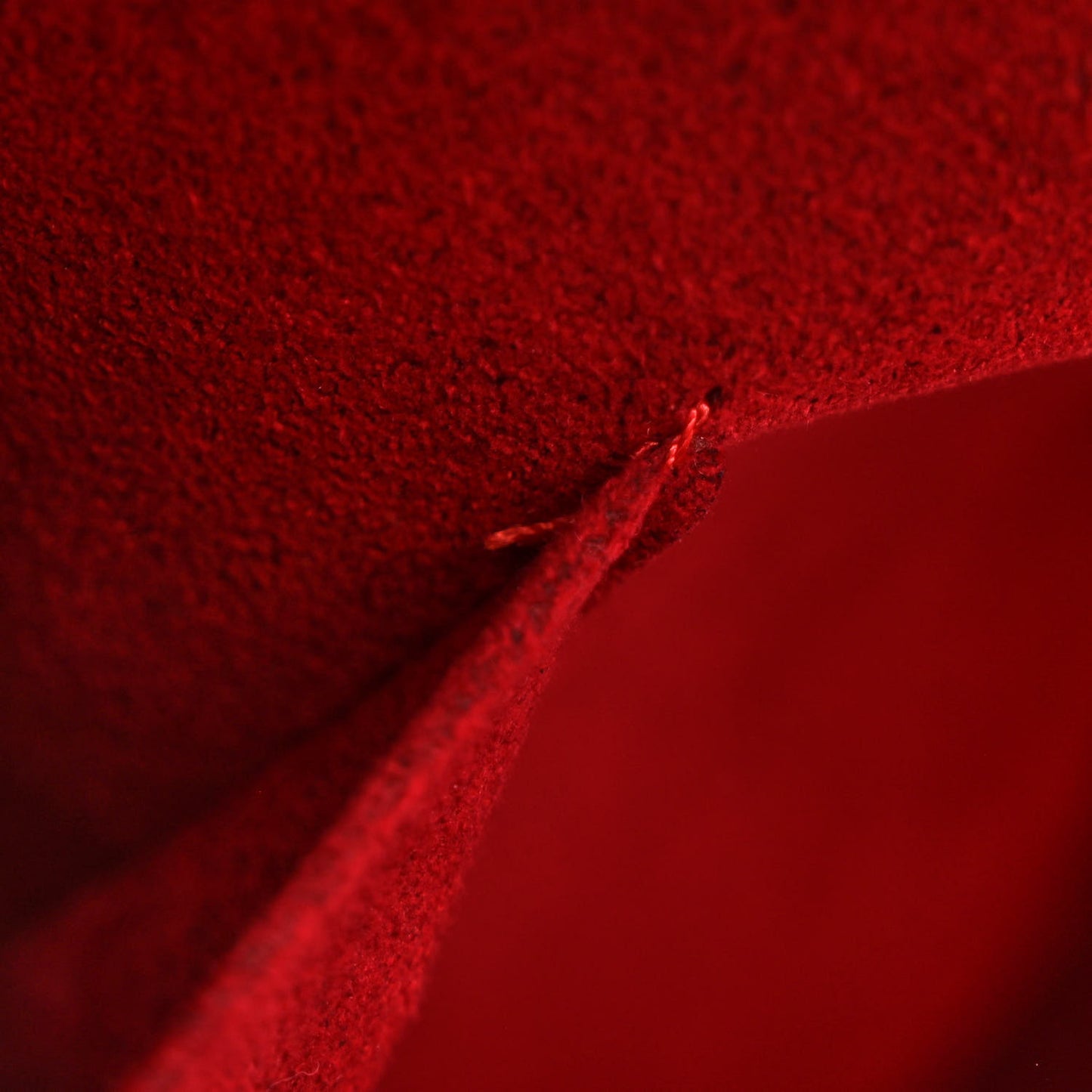 Epi Voltaire Castillan Red