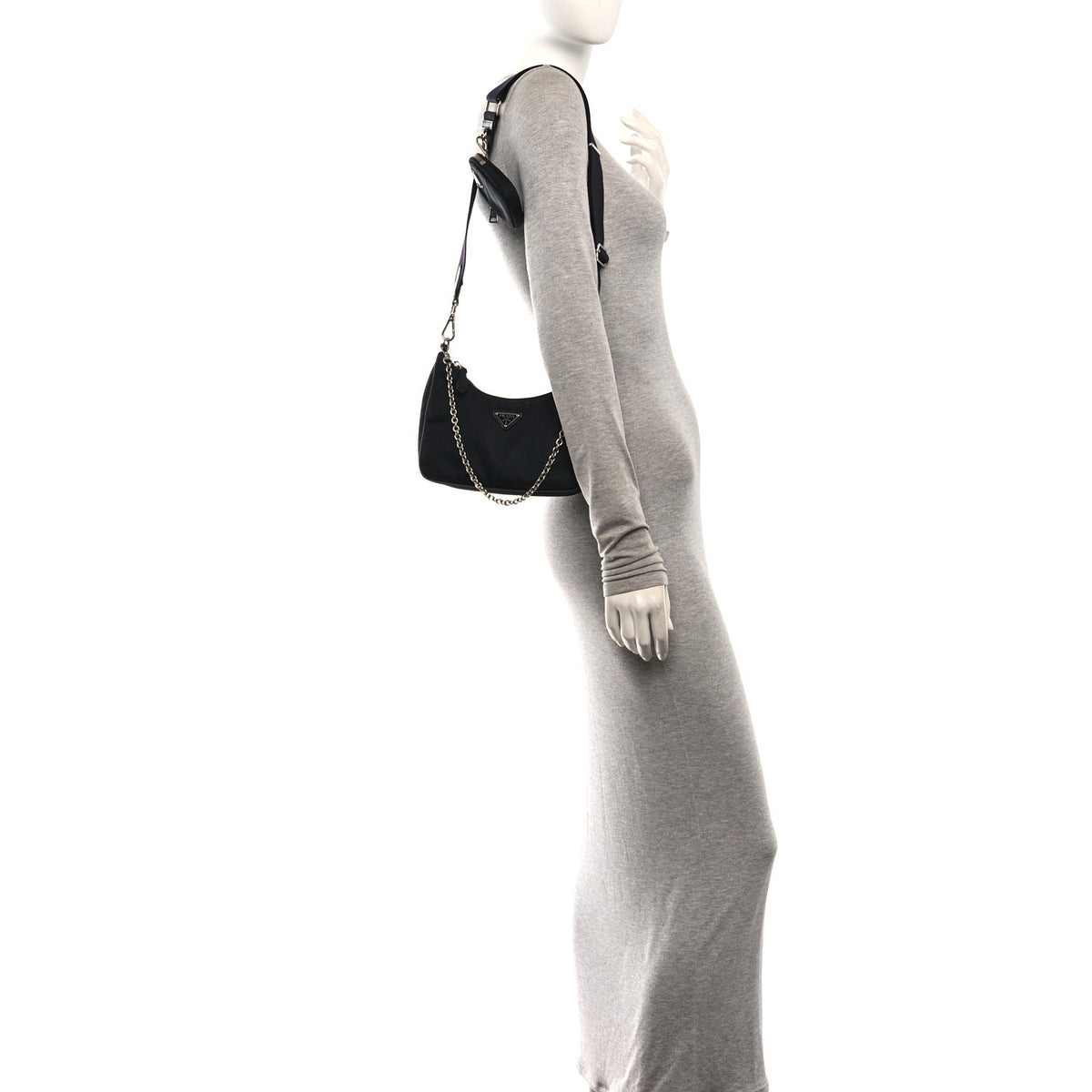 Prada Nylon Re-Edition 2005 Shoulder Bag Black 2 of 10