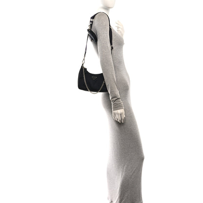 Prada Nylon Re-Edition 2005 Shoulder Bag Black 2 of 10