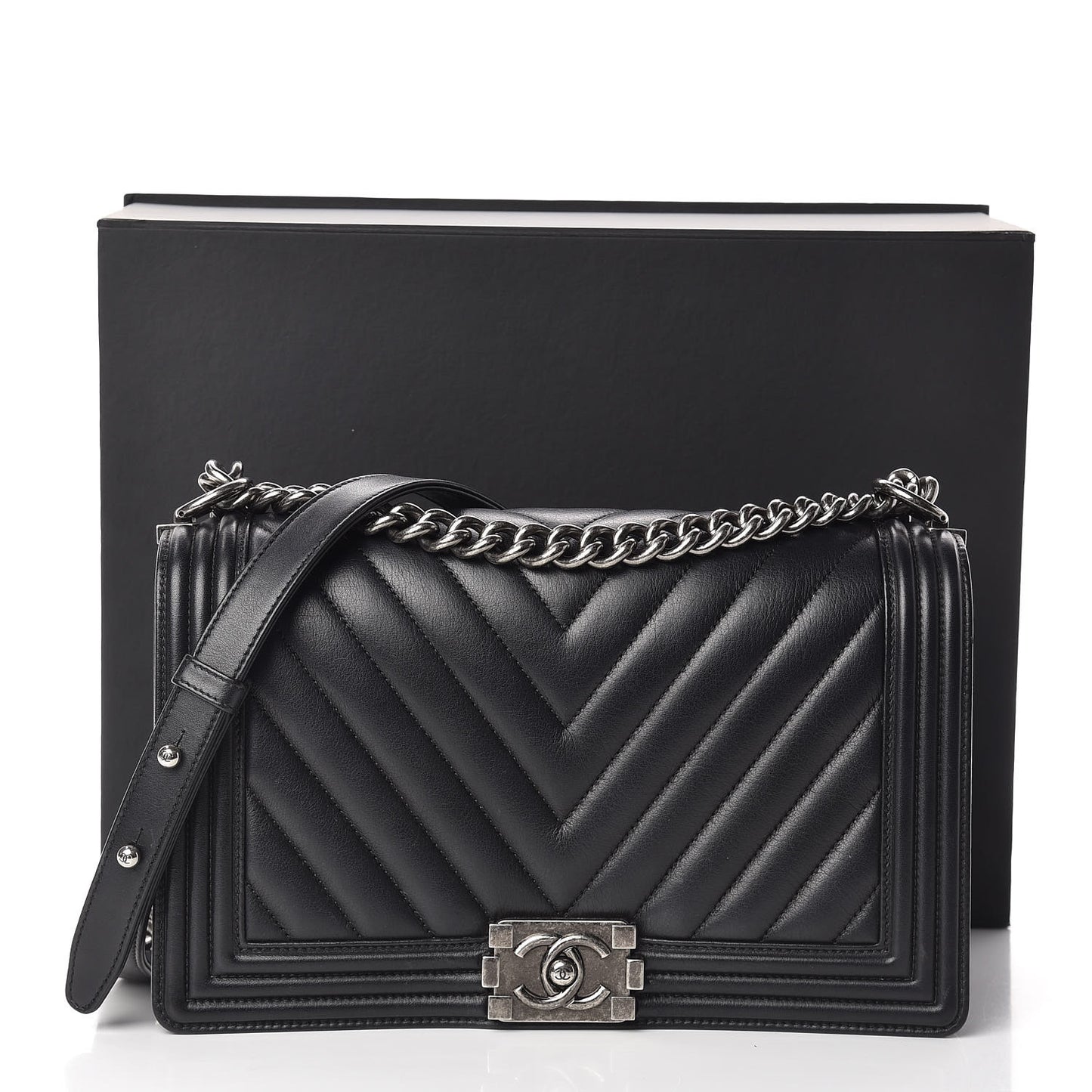 Calfskin Chevron Quilted New Medium Boy Flap Black