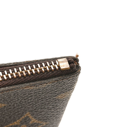 Louis Vuitton Monogram Key Pouch 9 of 10
