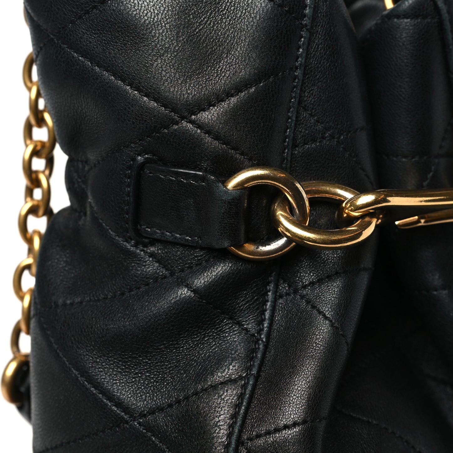 Lambskin Quilted Le Maillon Bucket Bag Black
