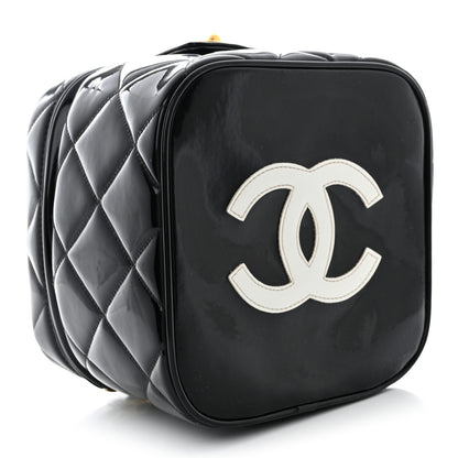 Chanel Patent Quilted Top Handle Barbie Heart Mirror Vanity Case Black 4 of 9