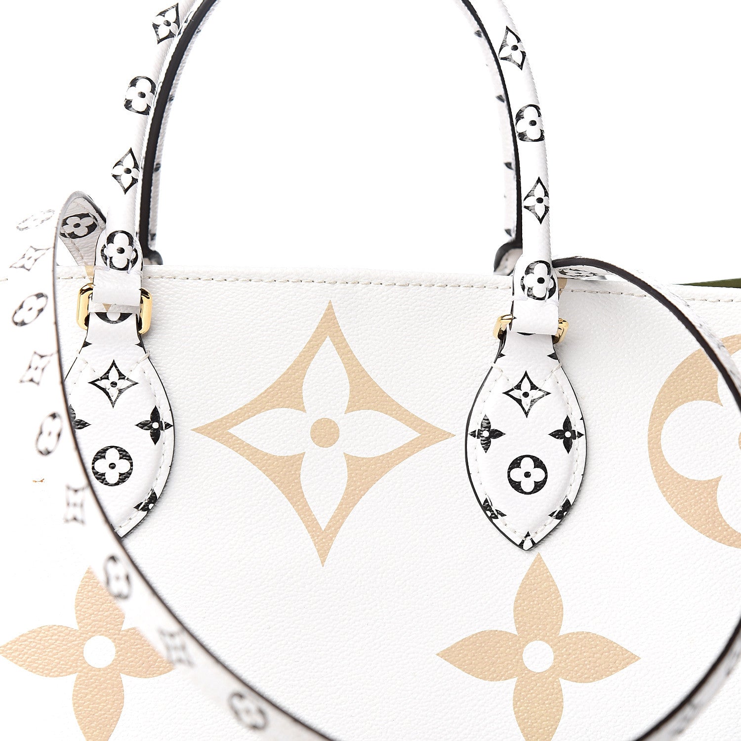 Louis Vuitton Monogram Giant Onthego GM Kaki Beige 12 of 12