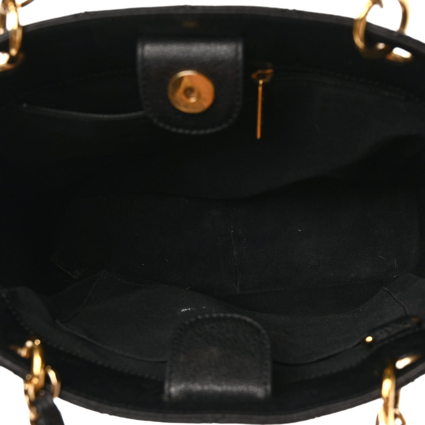 Caviar Quilted Petit Shopping Tote PST Black