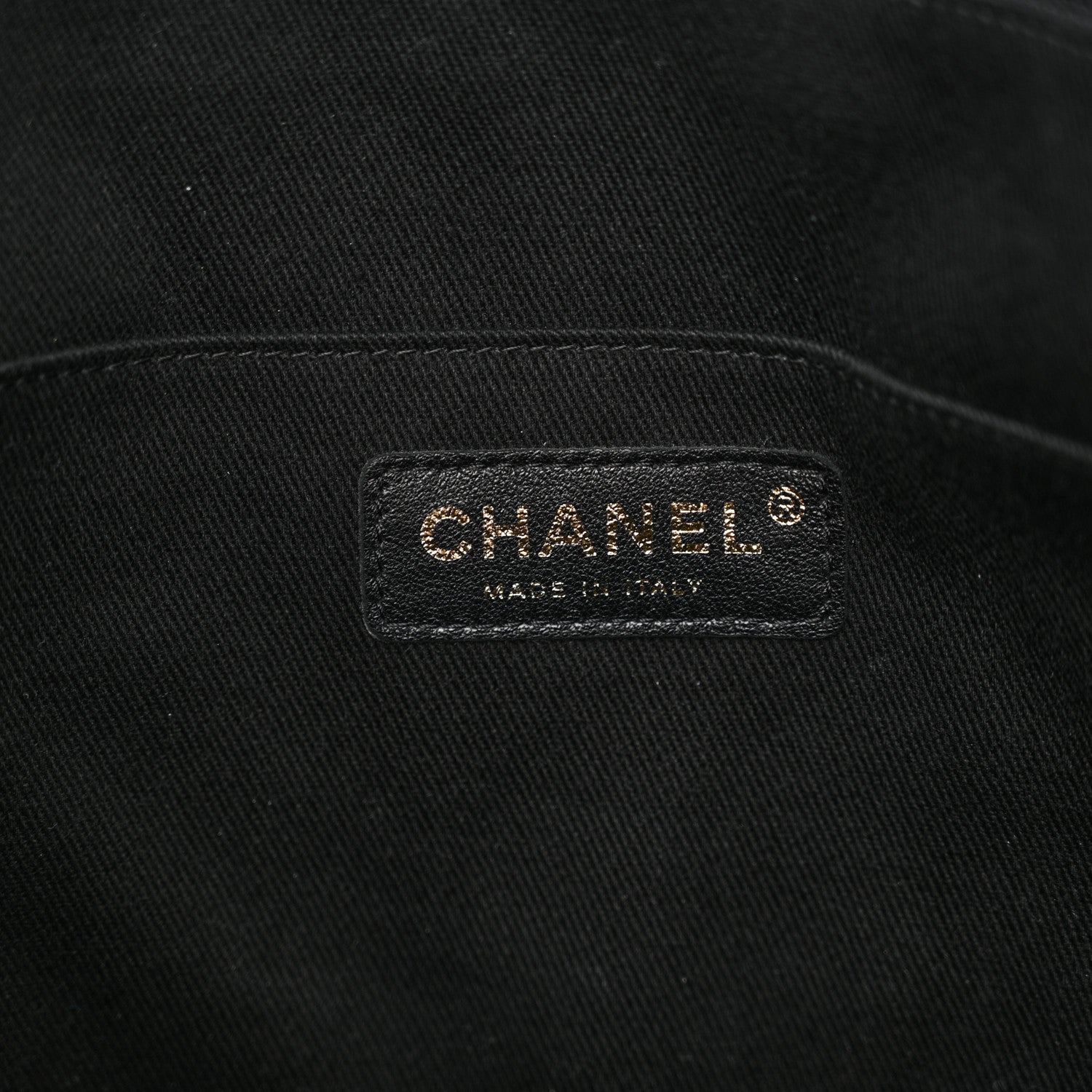 Chanel Crumpled Grained Calfskin Zip and Carry Shopping Tote Black 6 of 11