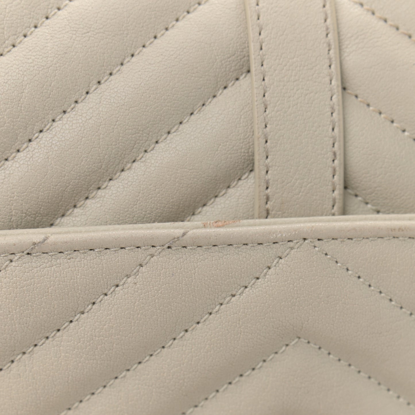 Sheepskin Matelasse Chevron Monogram Medium College Bag Crema Soft