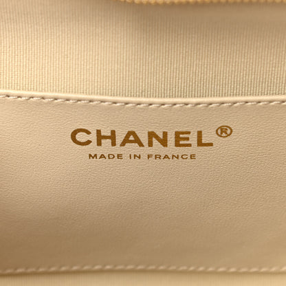 Chanel Metallic Lambskin Quilted CC In Love Heart Bag Gold 6 of 12