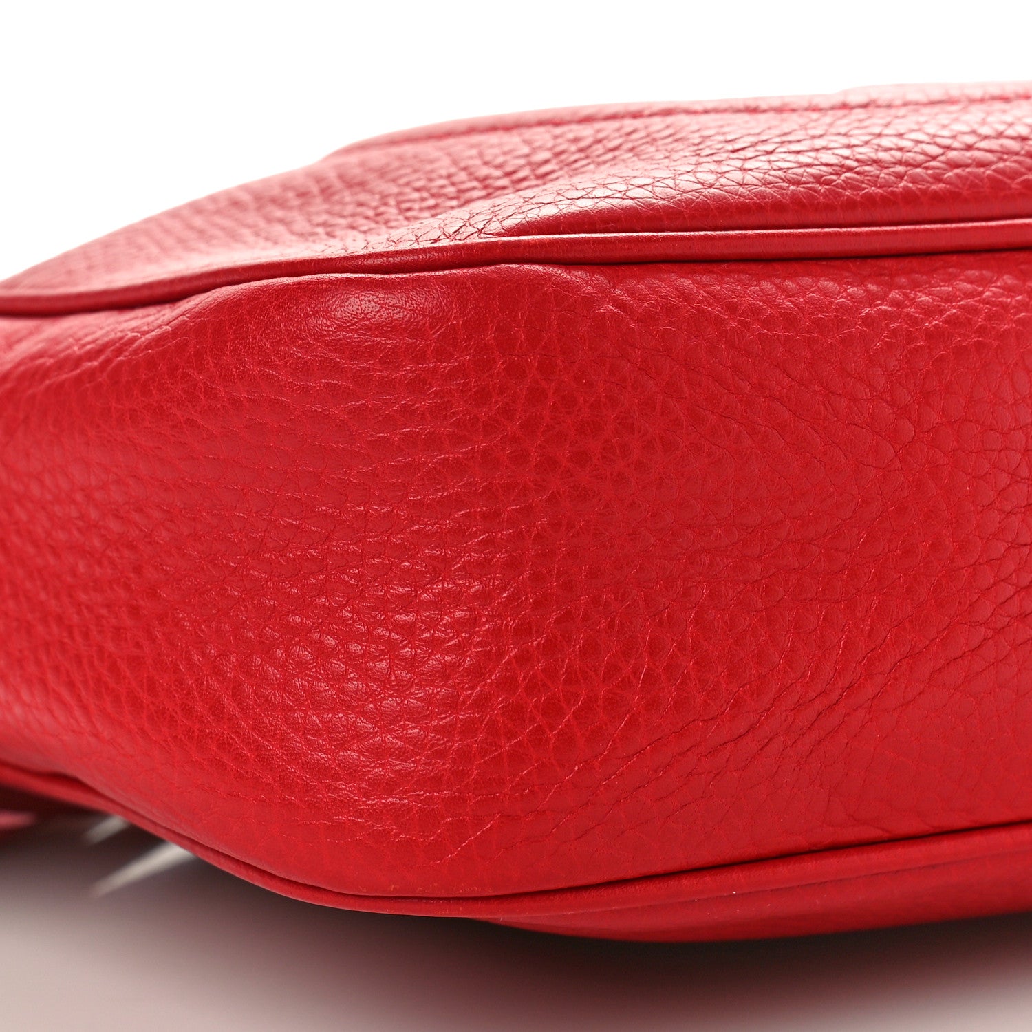 Gucci Pebbled Calfskin Small Soho Disco Bag Tabasco Red 8 of 11