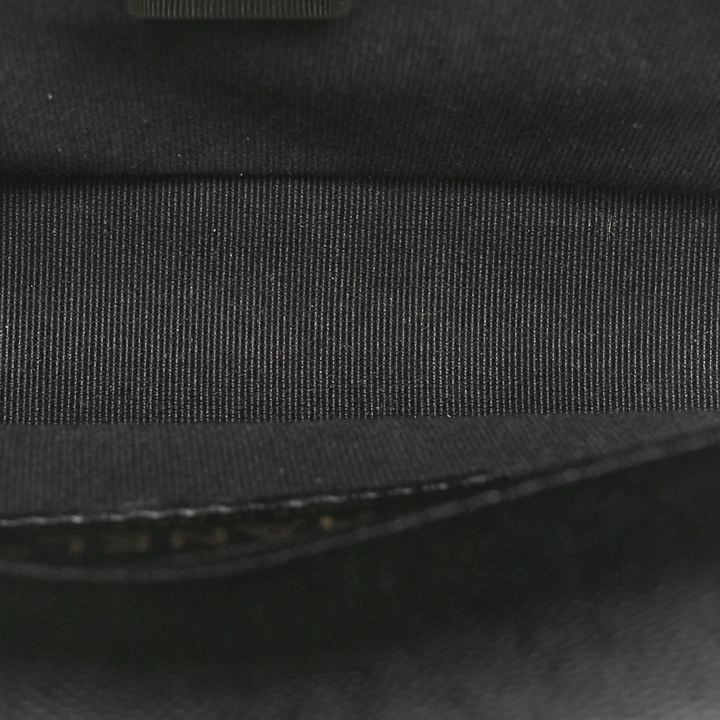 Shiny Caviar Quilted Mini Flap Black