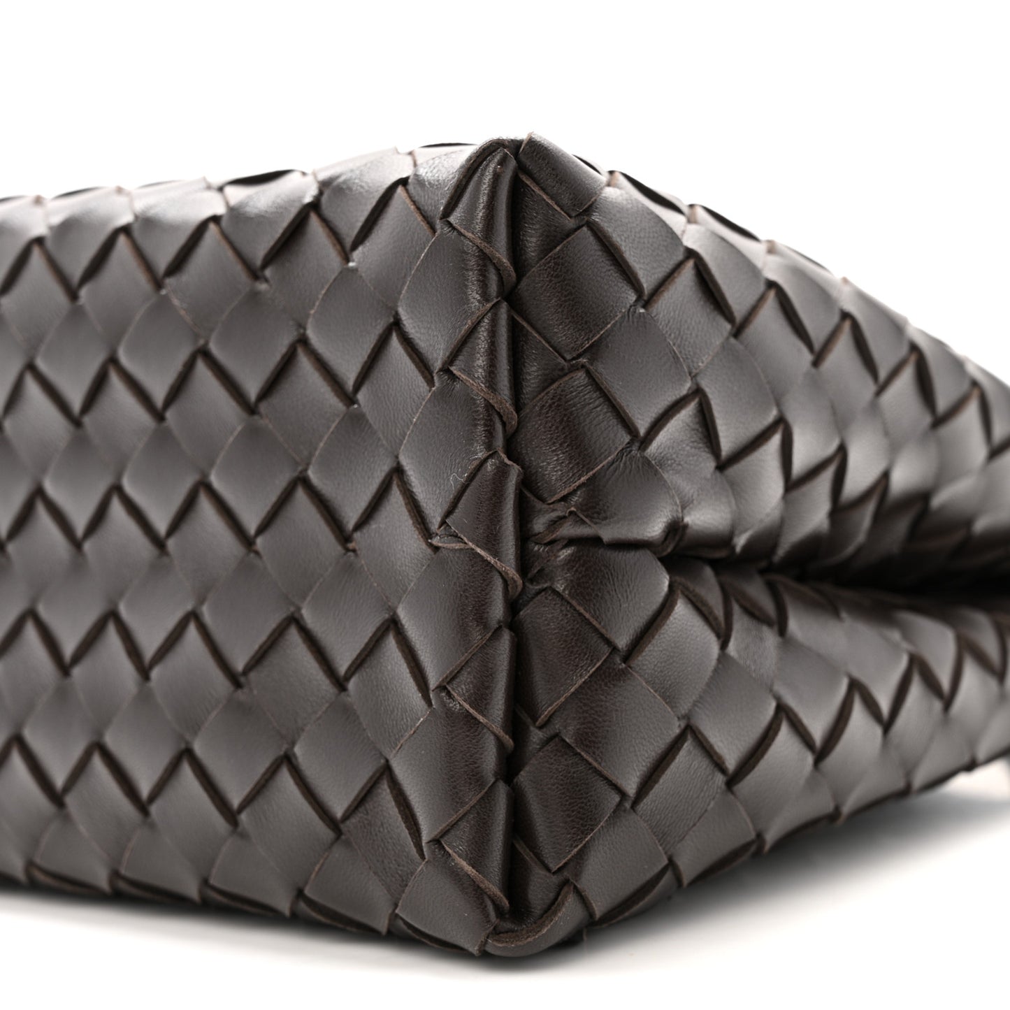 Nappa Intrecciato Medium Andiamo Shoulder Bag Fondant
