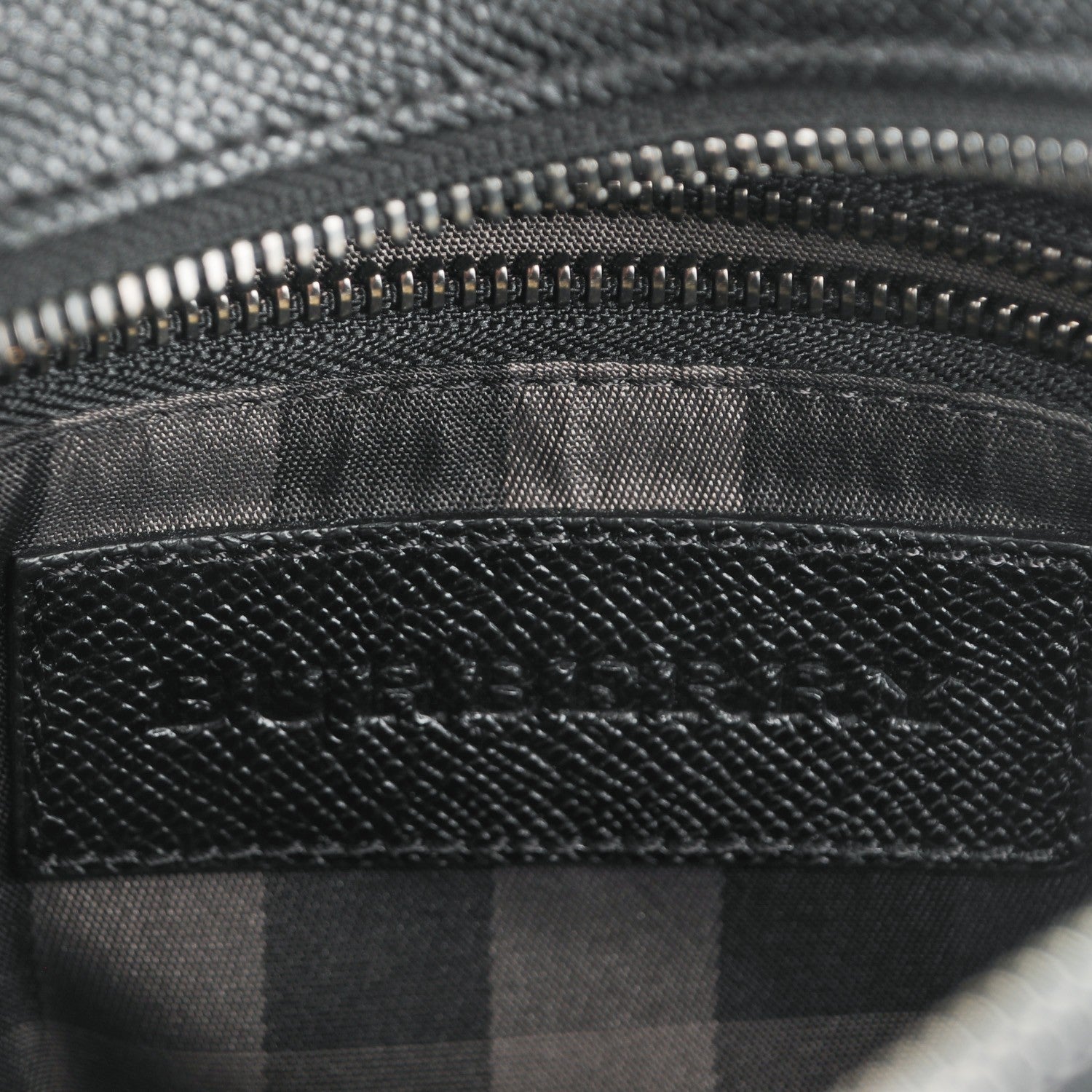 Burberry London Grainy Calfskin Messenger Bag Black 6 of 7