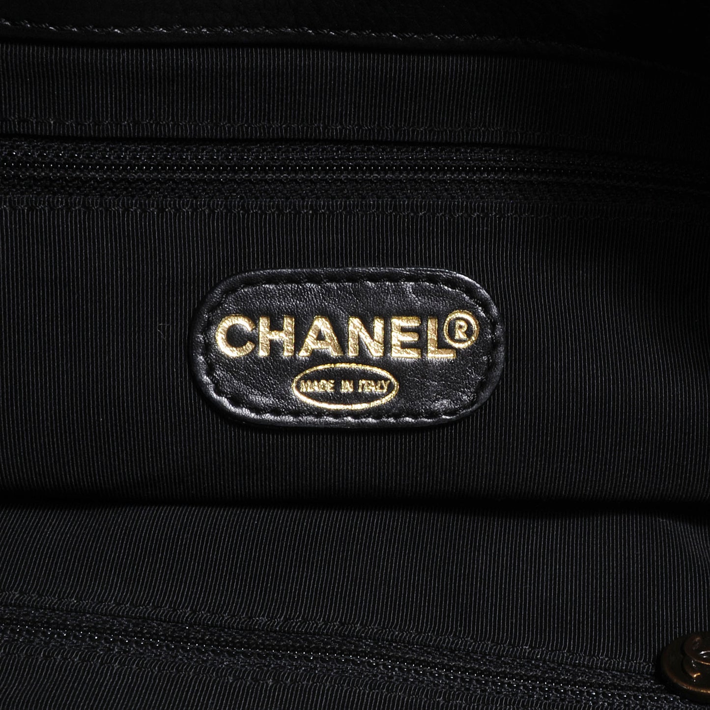 Lambskin Chain CC Small Tote Black