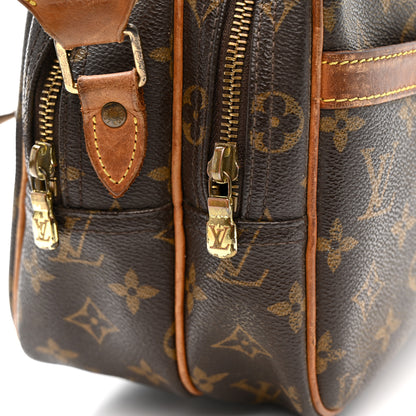 Louis Vuitton Monogram Reporter PM 22 of 22