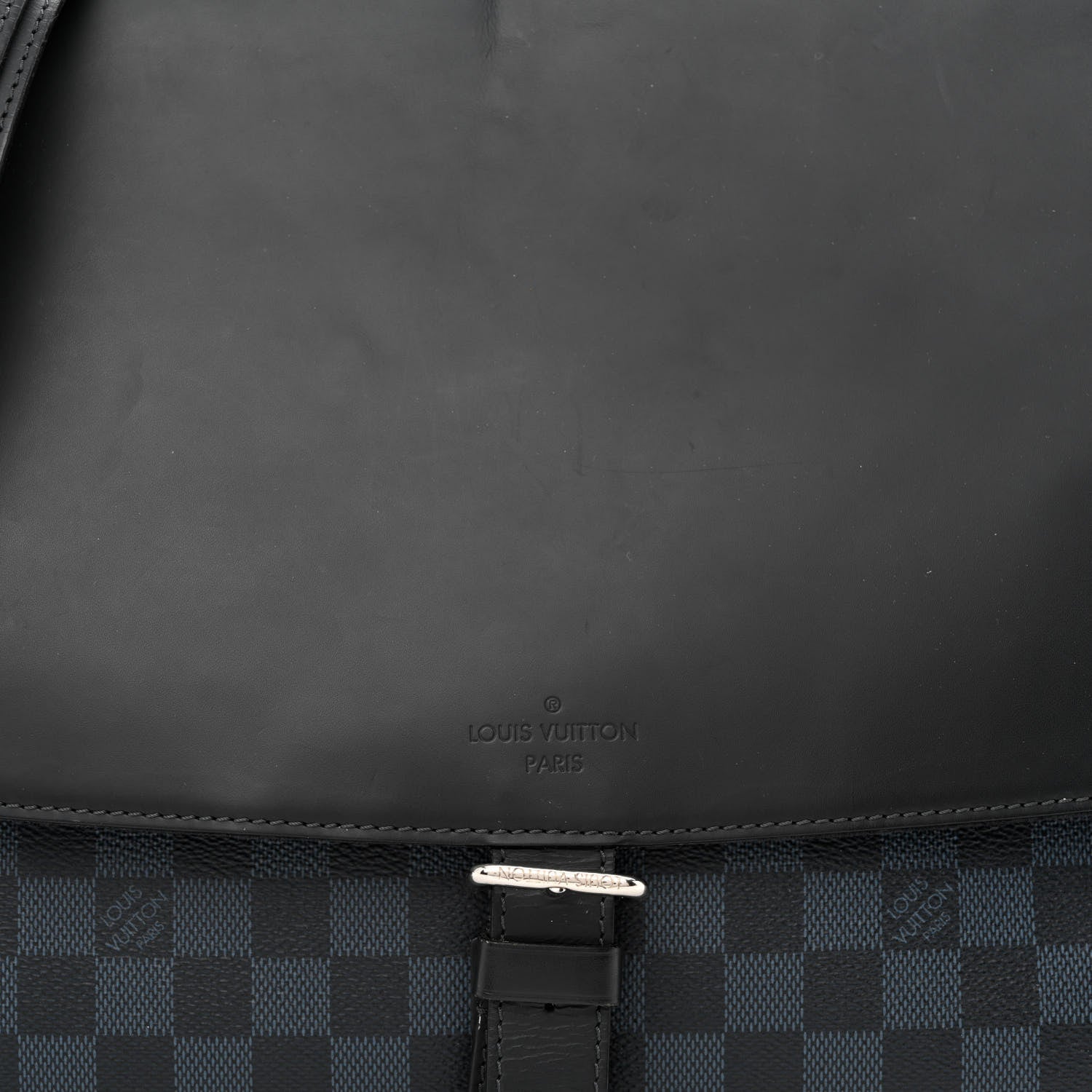Louis Vuitton Damier Cobalt Newport Messenger MM 8 of 12
