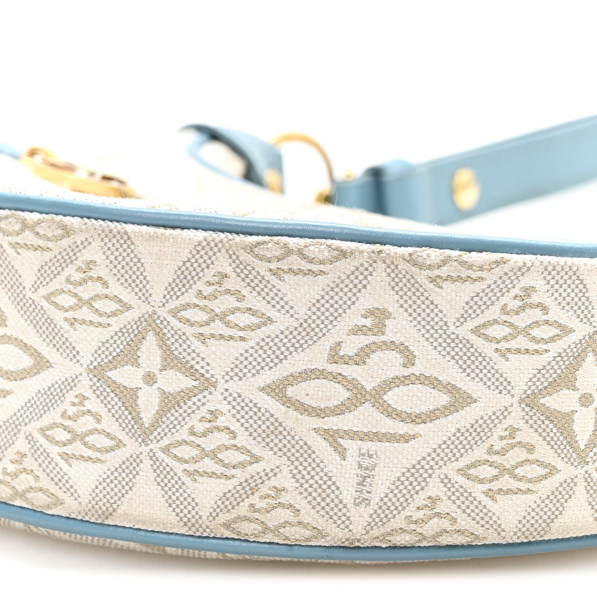 Jacquard Since 1854 Loop White Blue