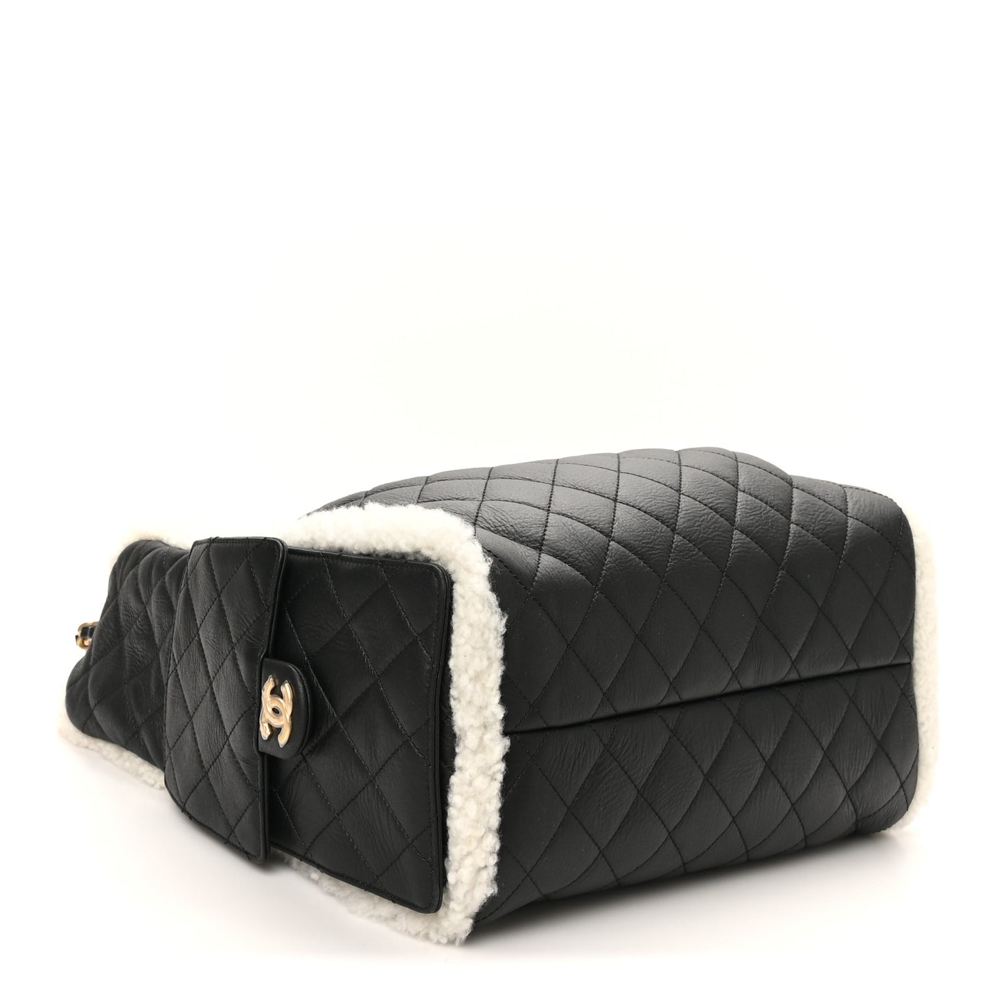 Crumpled Sheepskin Shearling Quilted Medium Chanel 25 Handbag Black White