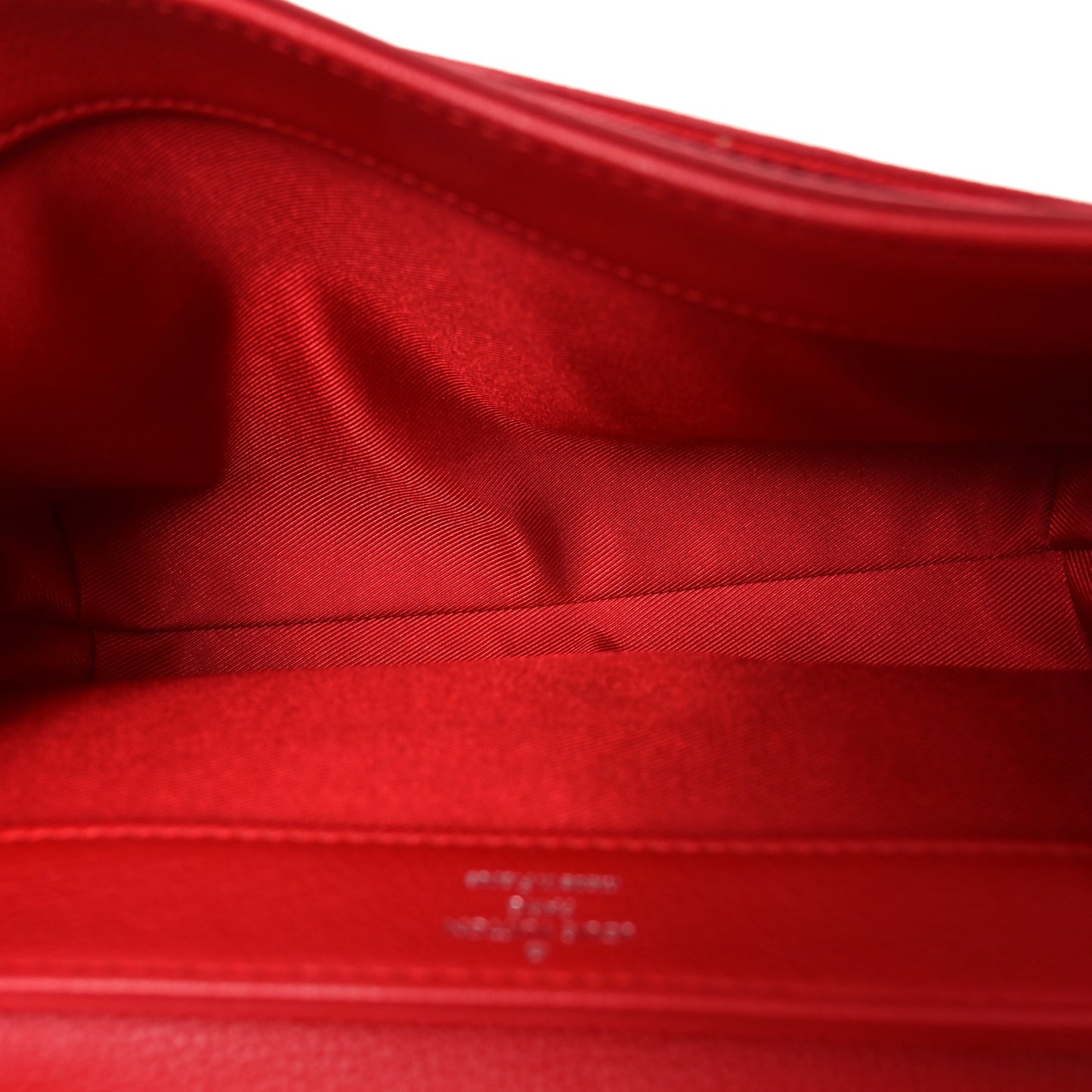 Calfskin Lockme II Chain Bag BB Rubis