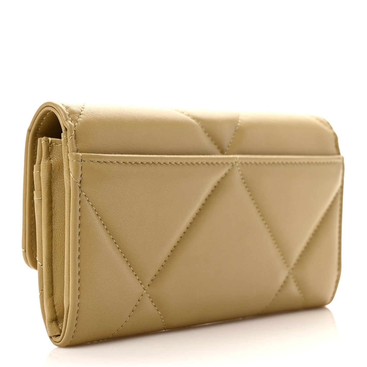 Lambskin Quilted Chanel 19 Flap Wallet Light Green