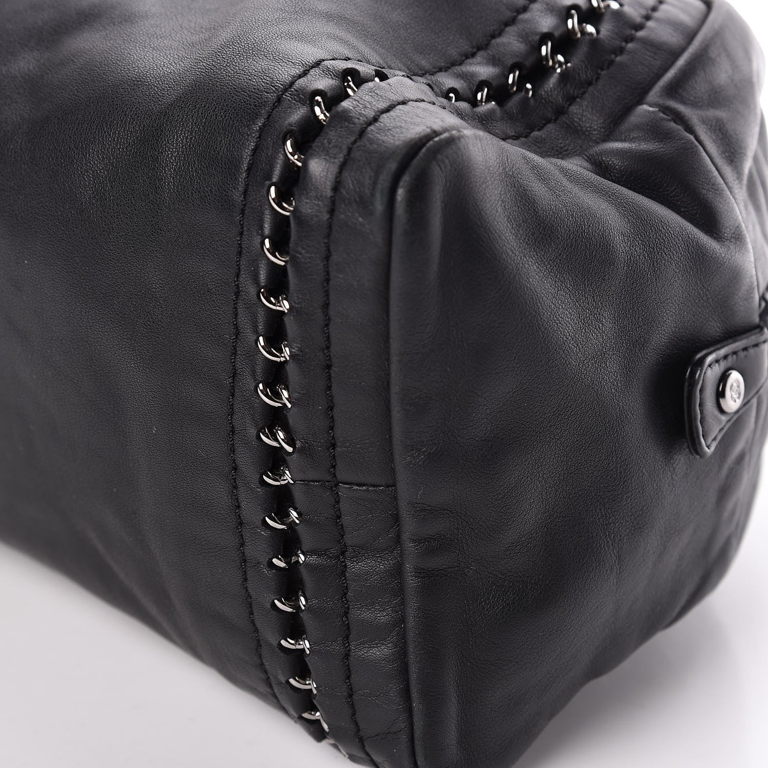 Chanel Smooth Calfskin Medium Luxe Ligne Bowler Black 10 of 11
