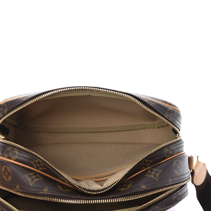 Louis Vuitton Monogram Reporter PM 6 of 10