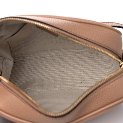 Gucci Pebbled Calfskin Small Soho Disco Bag Camelia 4 of 5